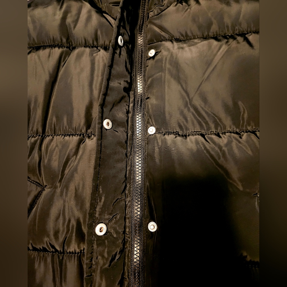 Women's Black Puffer Coat - Picture 3 of 5